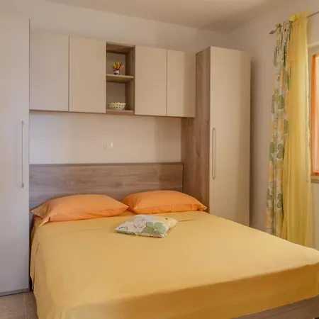 In Karbuni With Sea View, Balcony, Air Conditioning, Wifi 5078-3 * Blato (Korcula)