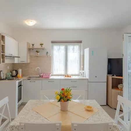 In Karbuni With Sea View, Balcony, Air Conditioning, Wifi 5078-3 Apartment *