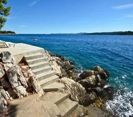 In Karbuni With Sea View, Balcony, Air Conditioning, Wifi 5078-3 شقة Blato (Korcula)
