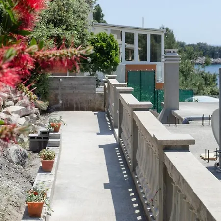 In Karbuni With Sea View, Balcony, Air Conditioning, Wifi 5078-3 Blato (Korcula)